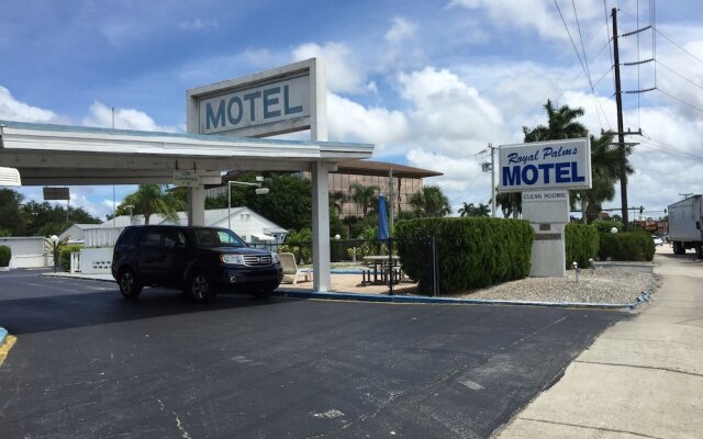 Royal Palms Motel