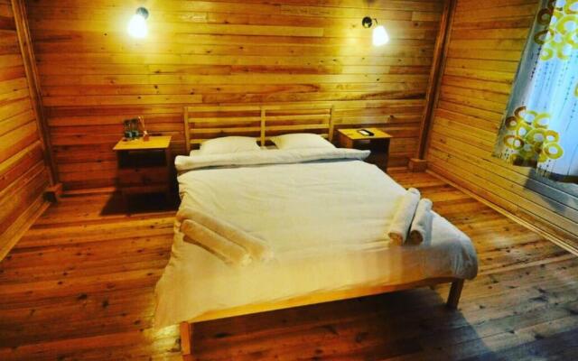 Lithos Hotel