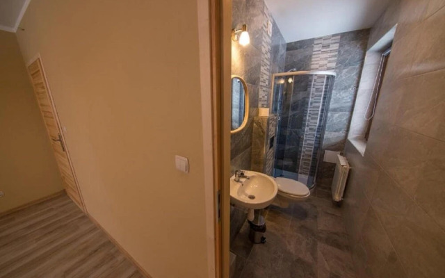 Pokoje i Apartamenty Nad Potokiem