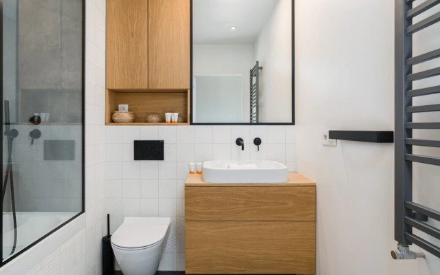 Apartment Dzielnica Cesarska by Renters