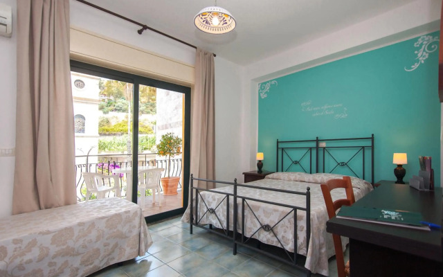 Hotel Donna Rosa