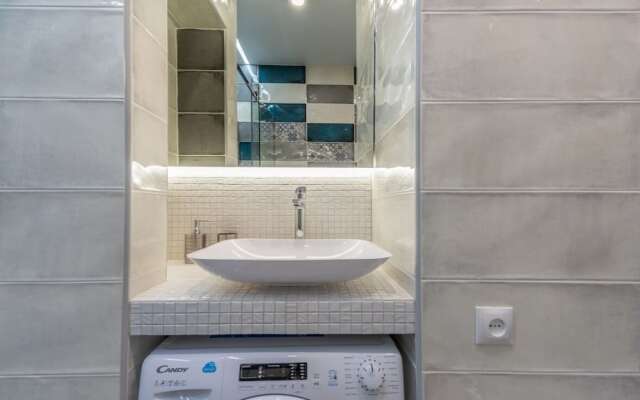 KievApts Sofievskaya 18