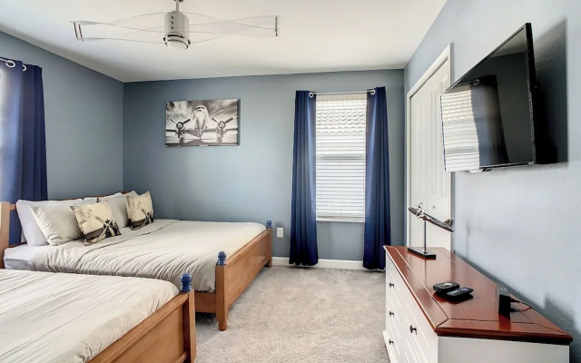 Family Villa Themed Rooms Near Disney
