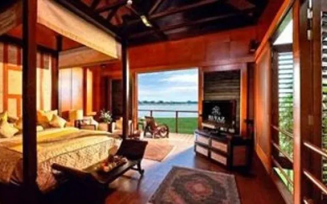 Duyong Marina & Resort – Guest Rooms – Kuala Terengganu