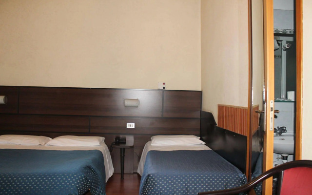 Hotel Catalani & Madrid