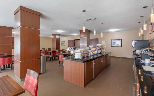 Comfort Suites Ennis