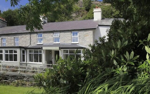 Bryn Tyrch Inn