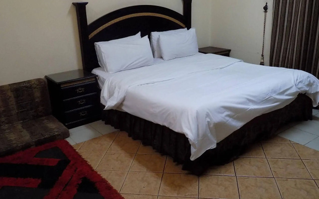 Al Yamama Palace - Hijab Branch 6