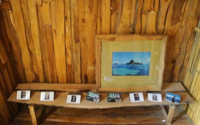 OCD Beach Cafe & Hostel