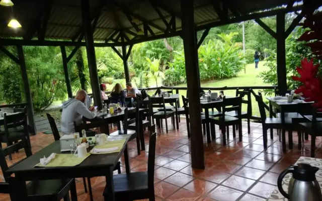 Casona Rústica & Bungalow