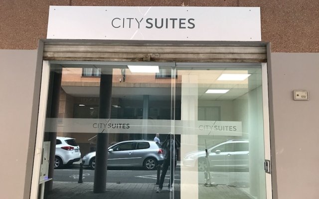 City Suites Marina
