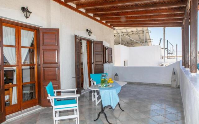 Drosia Residence 150m from Saint George Beach
