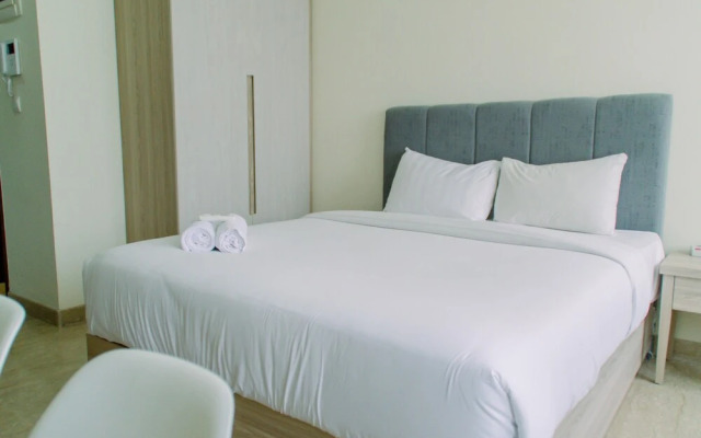 Elegant and Comfy Studio at Menteng Park Apartment