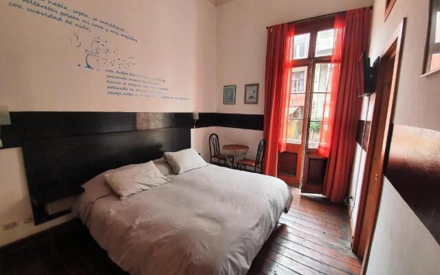 Maki Hostels & Suites Valparaiso