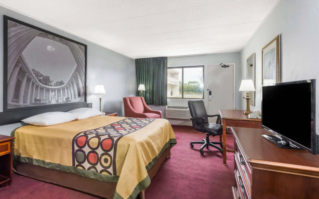 Sprucewood Inn