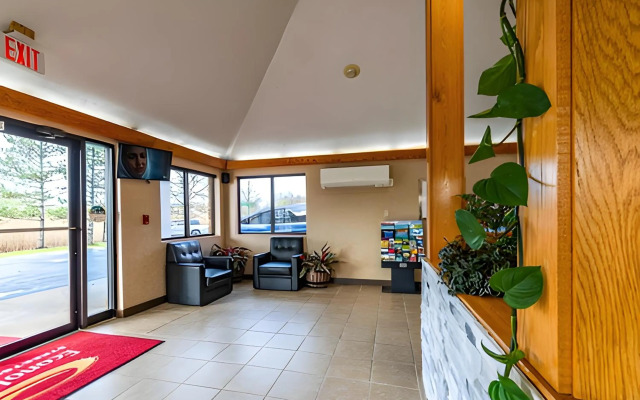 Econo Lodge Cleveland Southeast - Kent