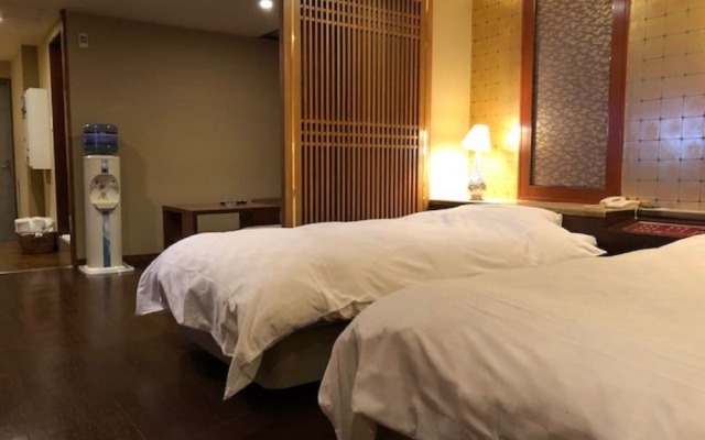 Hotel FULULA - Adults Only