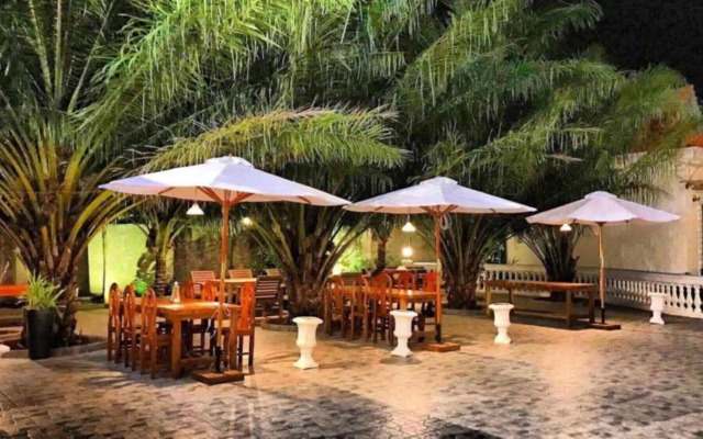 La Fortress Boutique Hotel