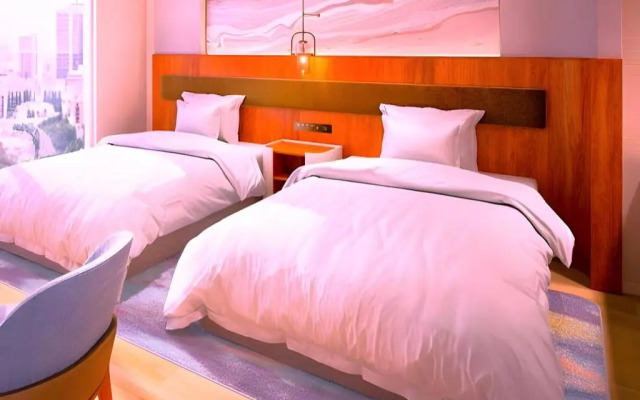 Hotel Springs Makuhari Premier