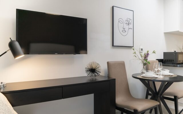 HiGuests - Tower 108