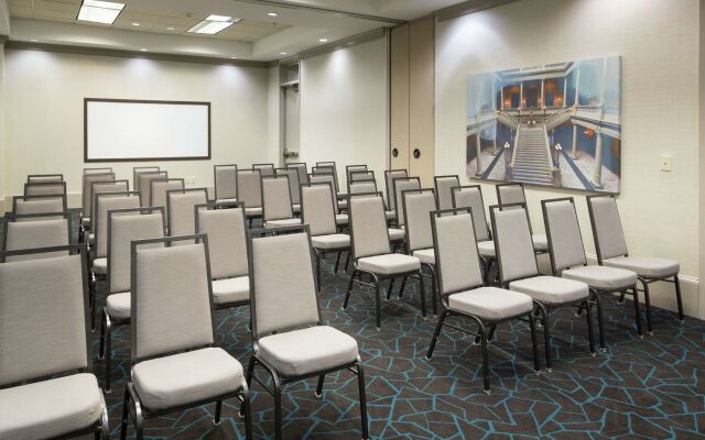 Hampton Inn & Suites Atlanta-Downtown