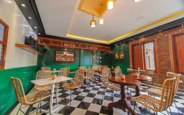 Briggs Inn Batu