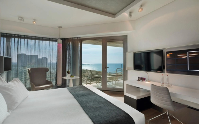 Royal Beach Tel Aviv Hotel