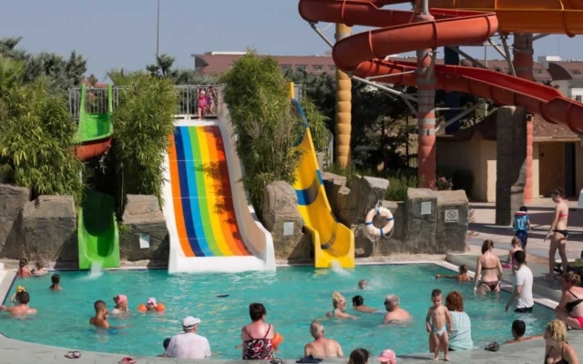 Royal Dragon Hotel – All Inclusive