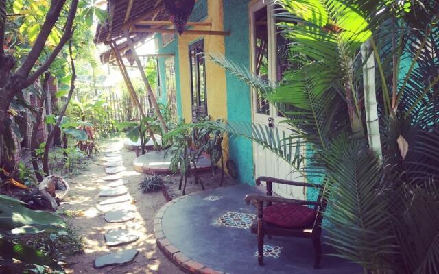 The Happy Bird B&B
