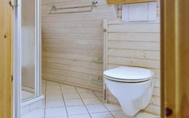 An der Steilküste Finnhütte 02