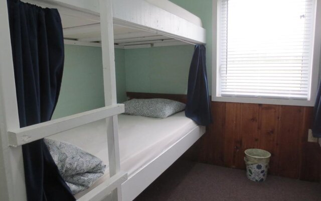 Brackley Beach Hostel