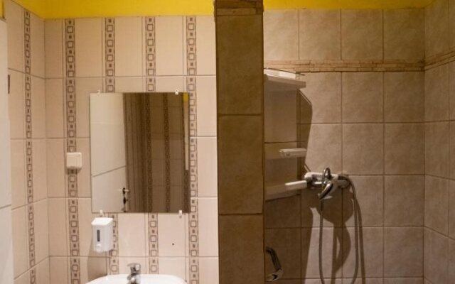 DeeP Guest House