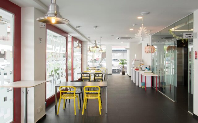 M Design Hotel at Shamelin Perkasa