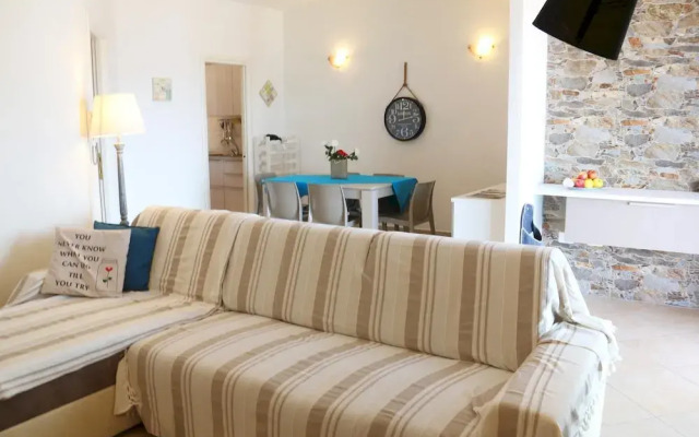 Attico Baja Ostina 3 Bedrooms Apartment in Terrabianca