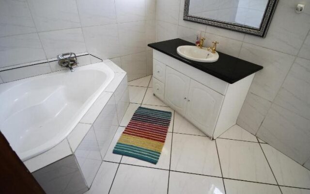 Waterfall Guesthouse