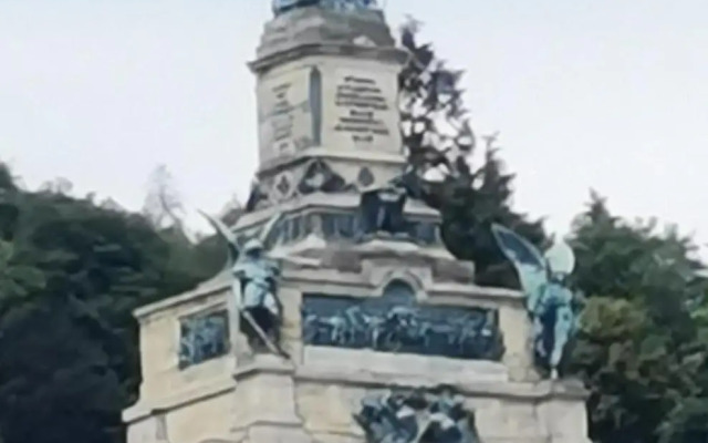 Rheinufer am Hindenburgpark