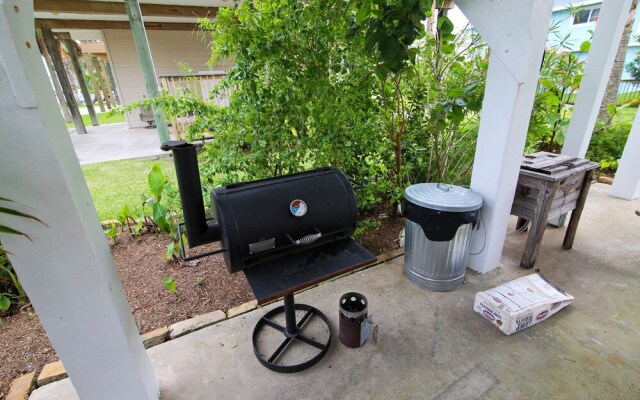 Pelican Paradise West 3 Bedroom Home