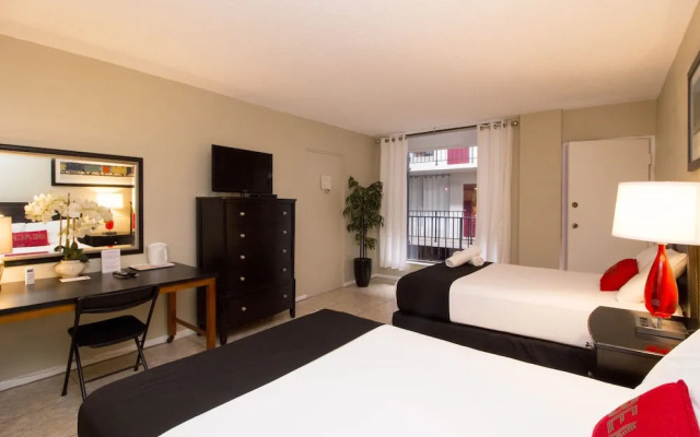 Rooftop Resort - Clothing Optional - Adult Only