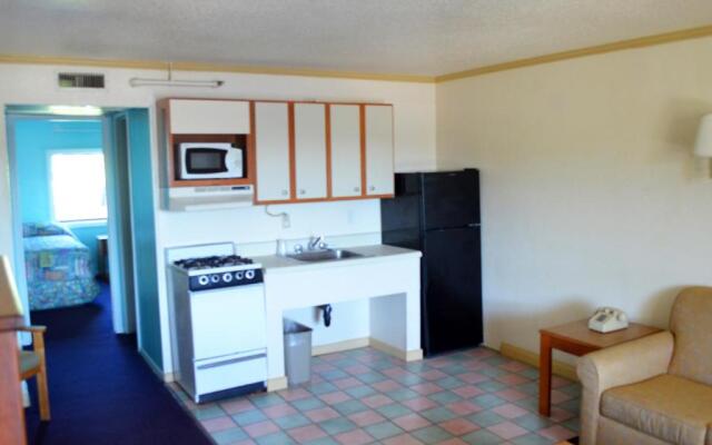 Cerca Del Mar Motel