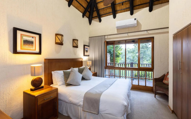 Legend Safaris - Kruger Park Lodge 257B