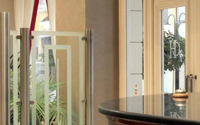 Galaxy Hotel