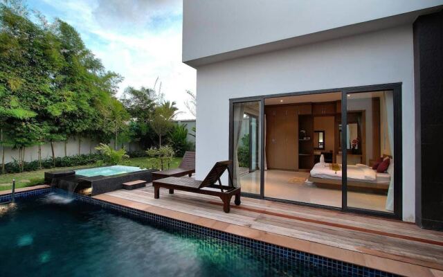 Seastone Private Pool Villas