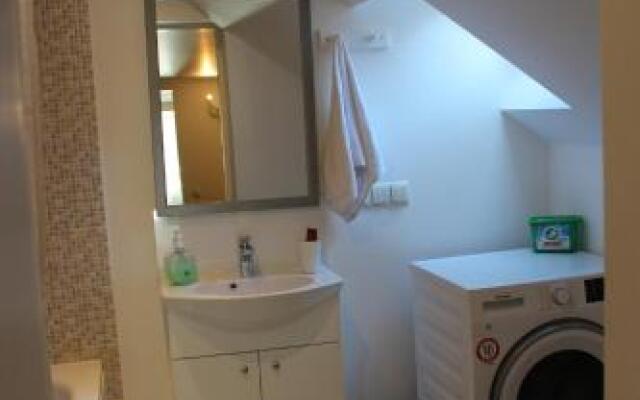 Three-Bedroom Apartment on Peldu 19