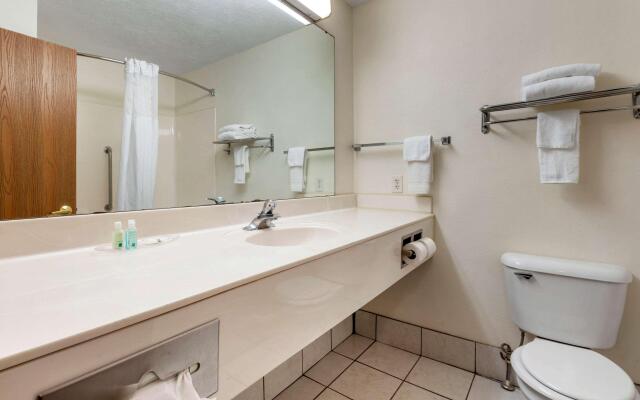 Quality Inn & Suites