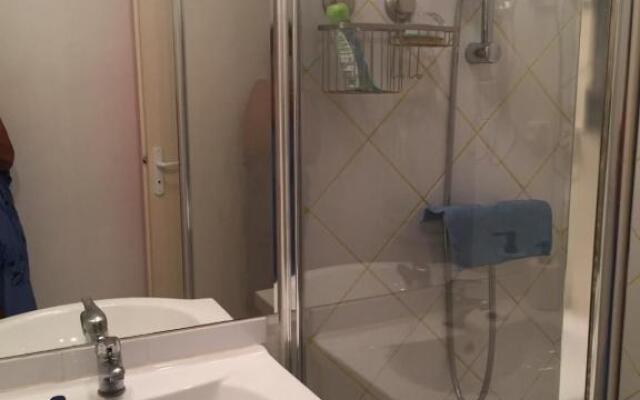 Beautiful Equipped Studio Near The Sea