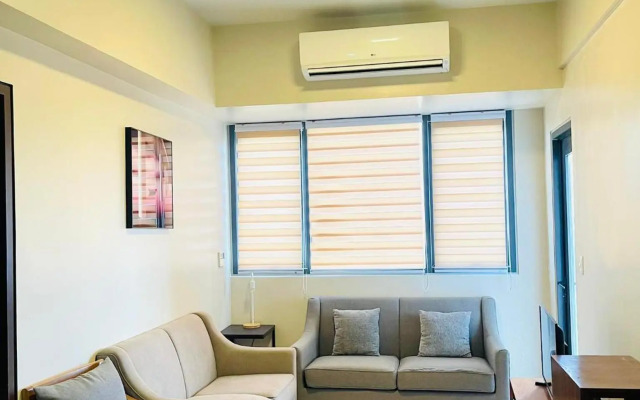 Mactan Newtown with Ocean View