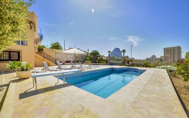 Villa - 4 Bedrooms with Pool and WiFi - 107481