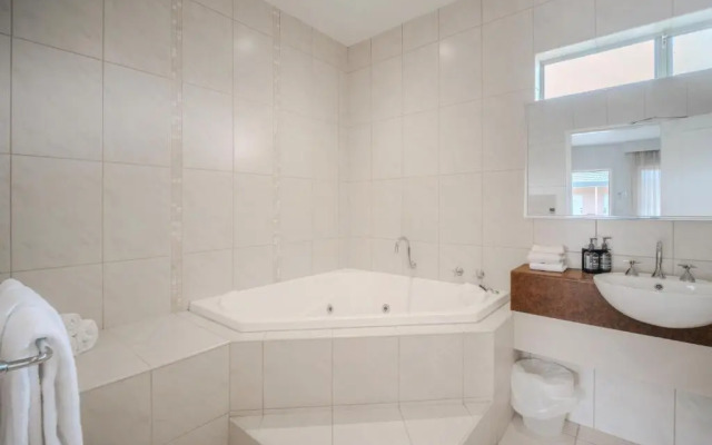 Best Western Wyndhamere Motel