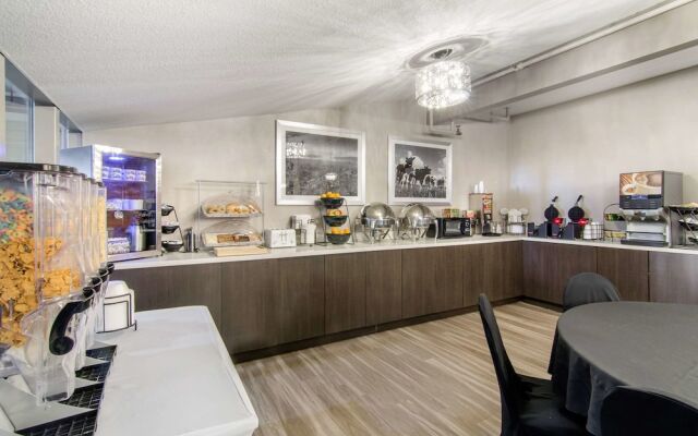 Clarion Inn & Conference Center