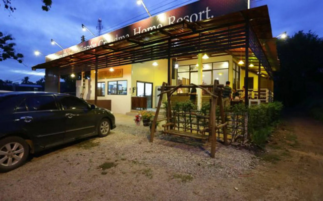 Sukhothai Hostel
